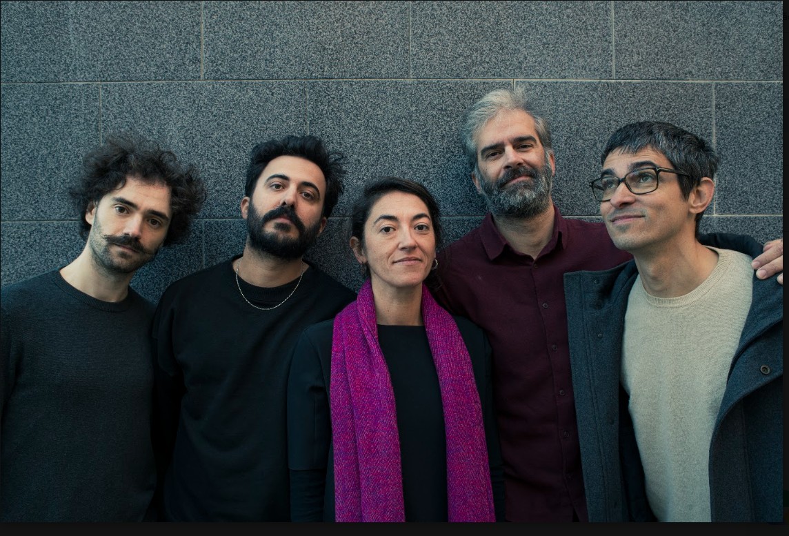 Lavoisier: Cultural Animation at Praça da República