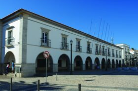 Mais de 435 mil euros a favor dos clubes desportivos tavirenses