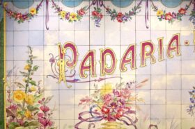 Visita guiada à exposição “O Azulejo em Portugal. Uma História e...